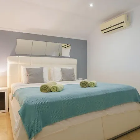 5 Bedroom 3370 Villa Kalkan