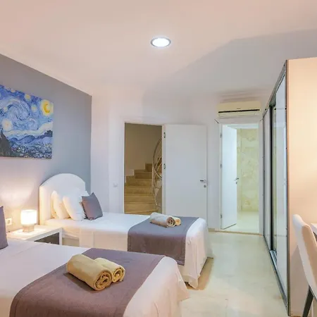 5 Bedroom 3370 Villa Kalkan
