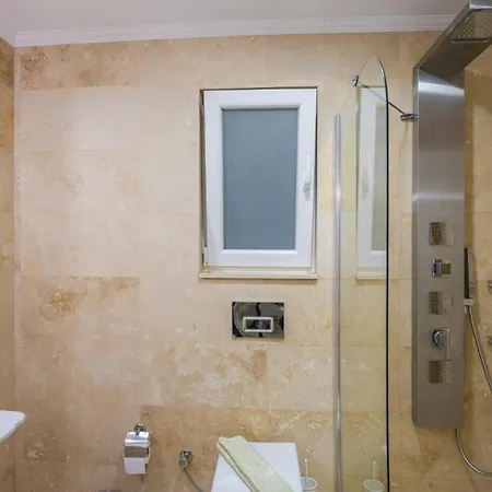 5 Bedroom 3370 Kalkan