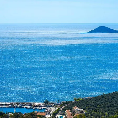 5 Bedroom 3370 Villa Kalkan