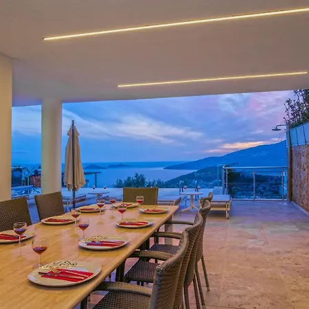 Villa 5 Bedroom 3370 Kalkan